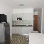 Apartamento Isvico