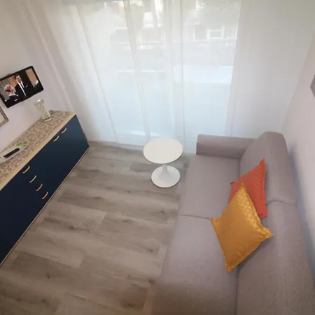 Apartment Isvico